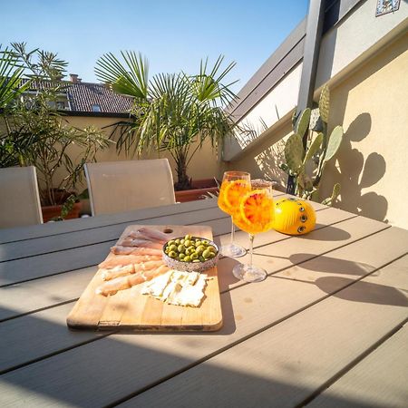 Flat With Terrace Close To Forum And Milanofiori Metro Assago Exterior photo