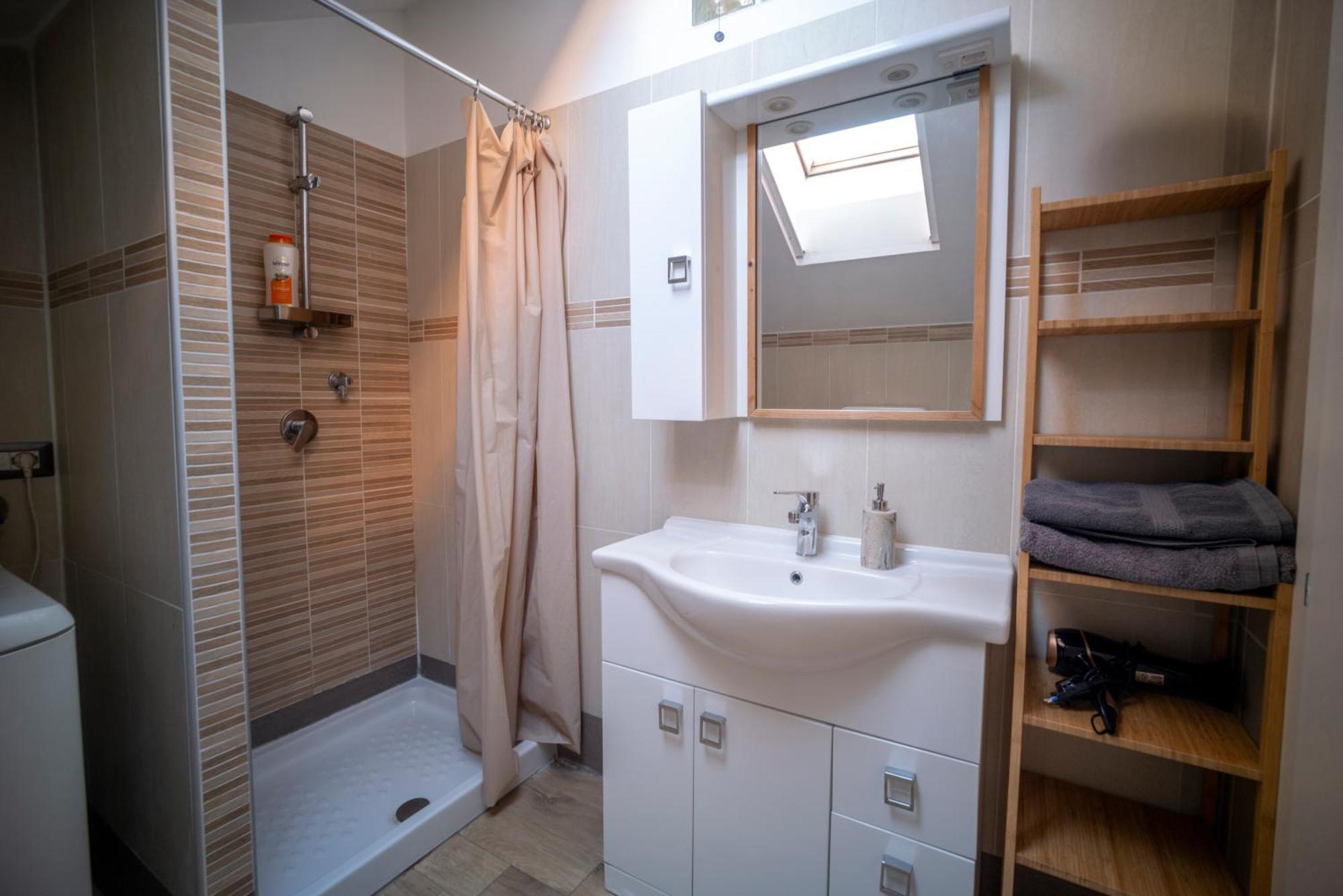 Flat With Terrace Close To Forum And Milanofiori Metro Assago Exterior photo